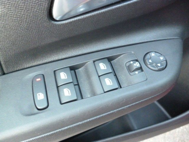 Corsa F 1,2i Automatik GS, RK,PPv+h,LED,Sitzheiz