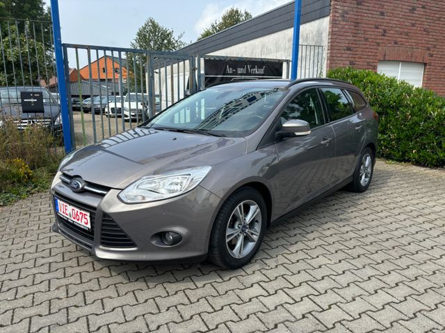 Ford Focus Turnier Sync TÜV NEU + INSP NEU   SHZ PDC