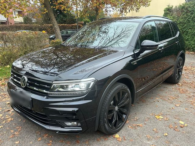 Volkswagen Black SALE!!! Tiguan Allspace R-LINE 2.0 T...