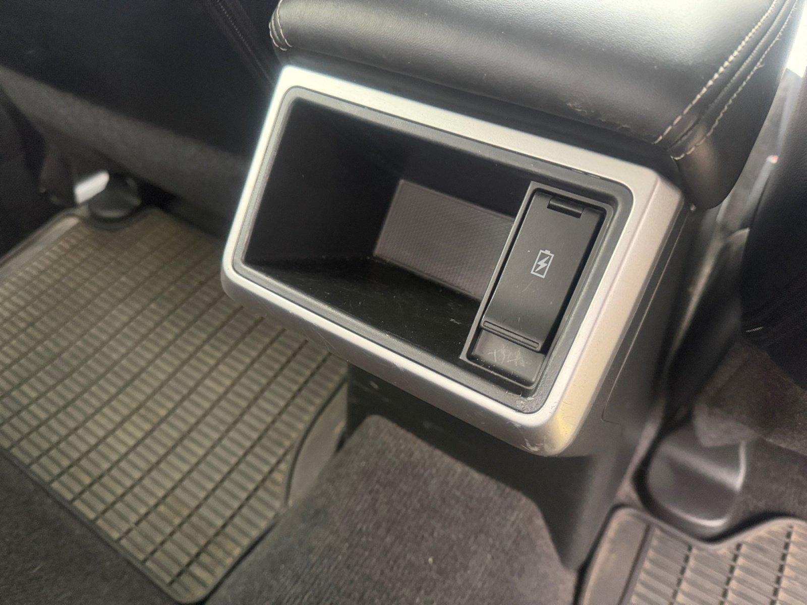 Mitsubishi L200 Top 4x4 2.2 Doppelkabine TEMP+SHZ+USB