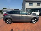 Ford Focus Lim. Champions Edition 1.Hand - Ford Focus: Champions Edition