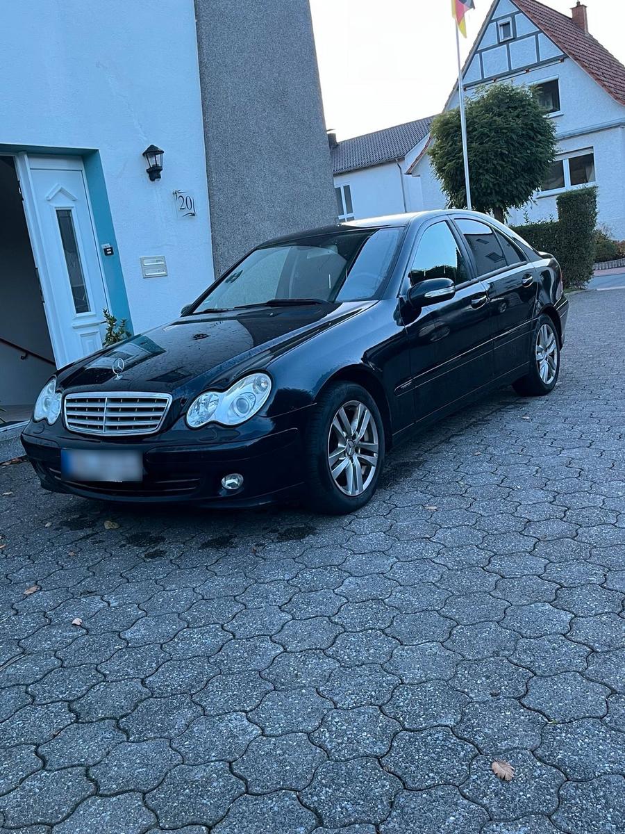Mercedes-Benz C 180