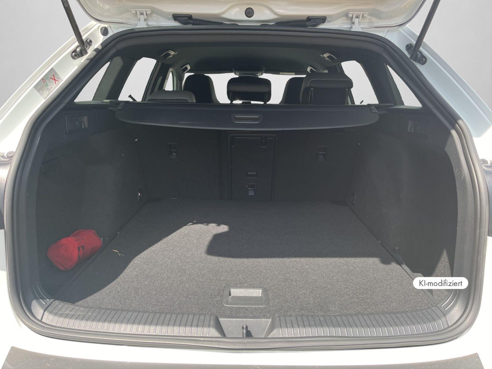 Volkswagen Golf VIII Variant R-Line 1.5 TSI NAVI SHZ RFK NA, миниатюра 15