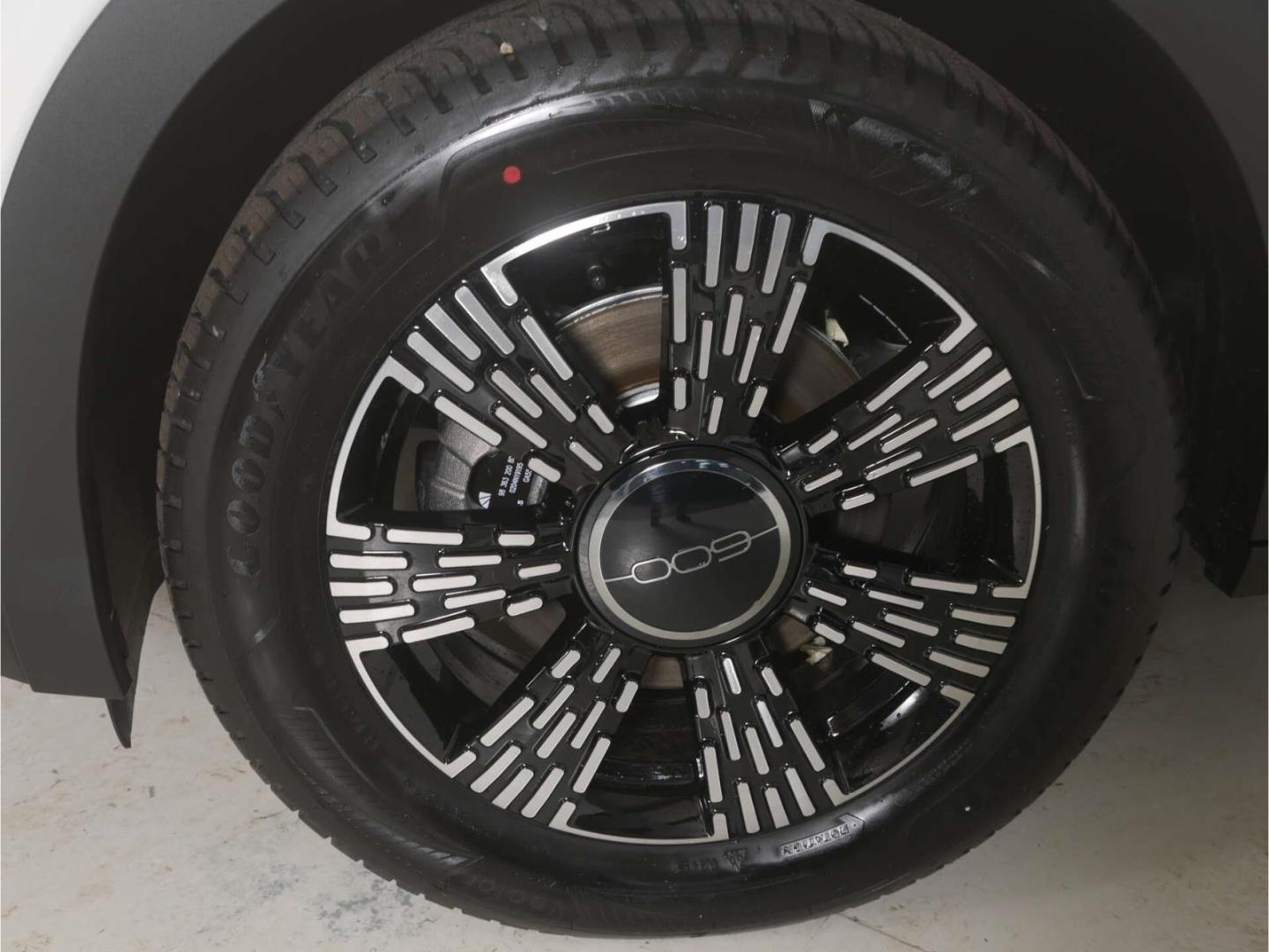 Fiat 600 hybrid 1.2 T3 Business Edition, миниатюра 9