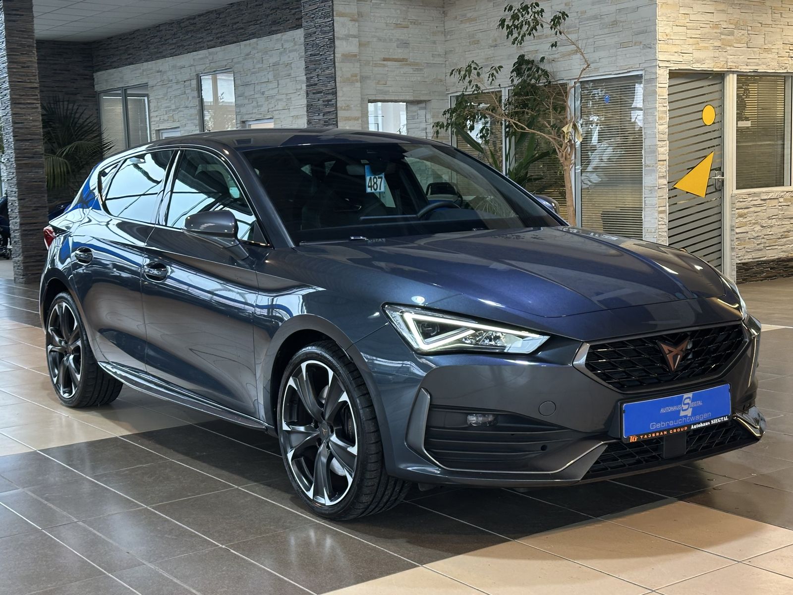 CUPRA Leon