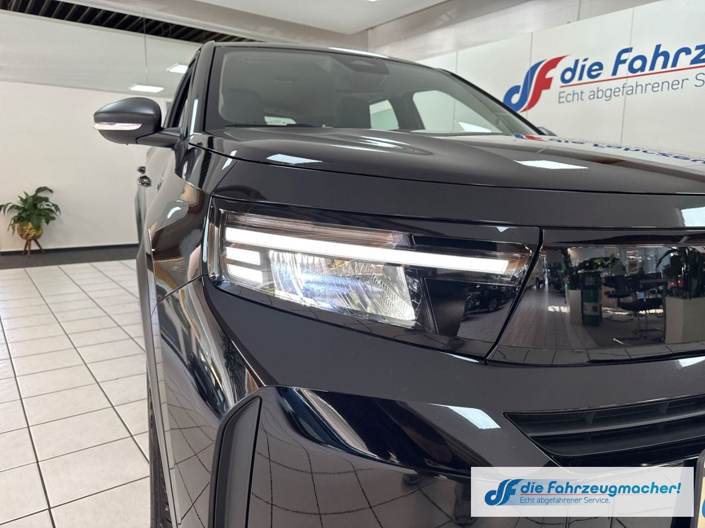 Fahrzeugabbildung Opel Frontera Electric Edition 83 kW Digitales Cockpi