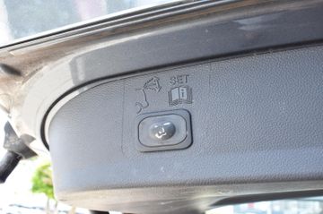 Ford Kuga - 10