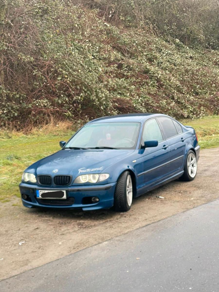 BMW 320