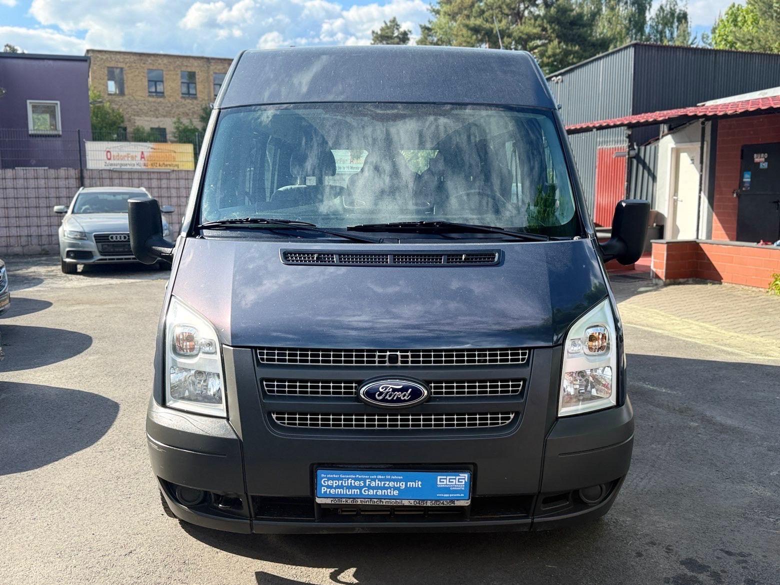 Ford Transit Kombi FT 300 K, behindertengerechte BUS