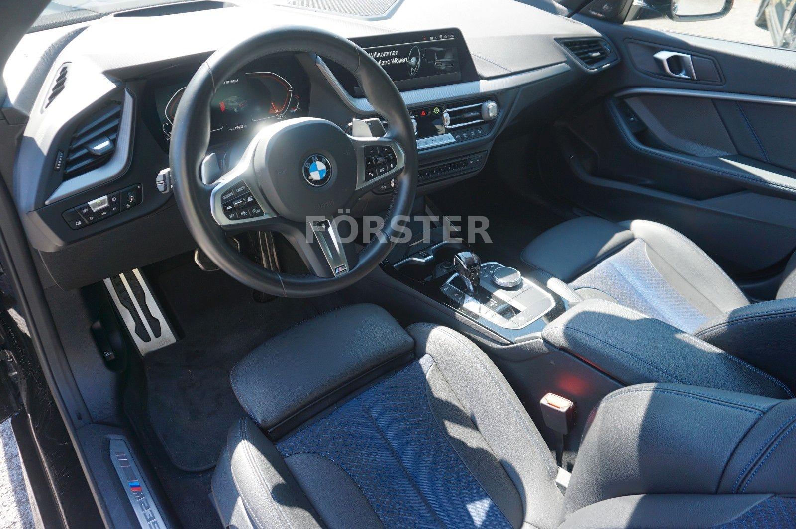 BMW M235