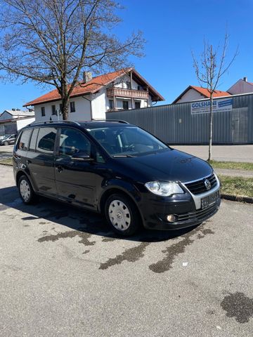 Volkswagen Touran Freestyle BlueMotion