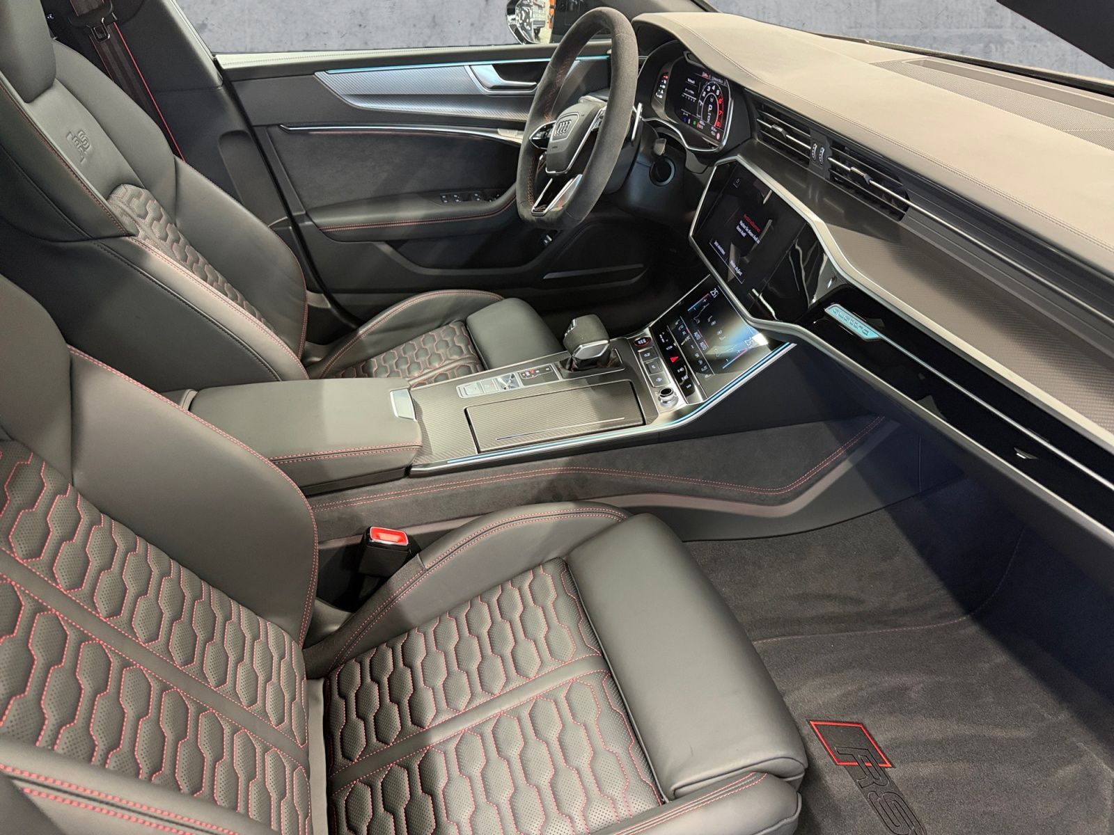 Audi RS7 - Bild 13