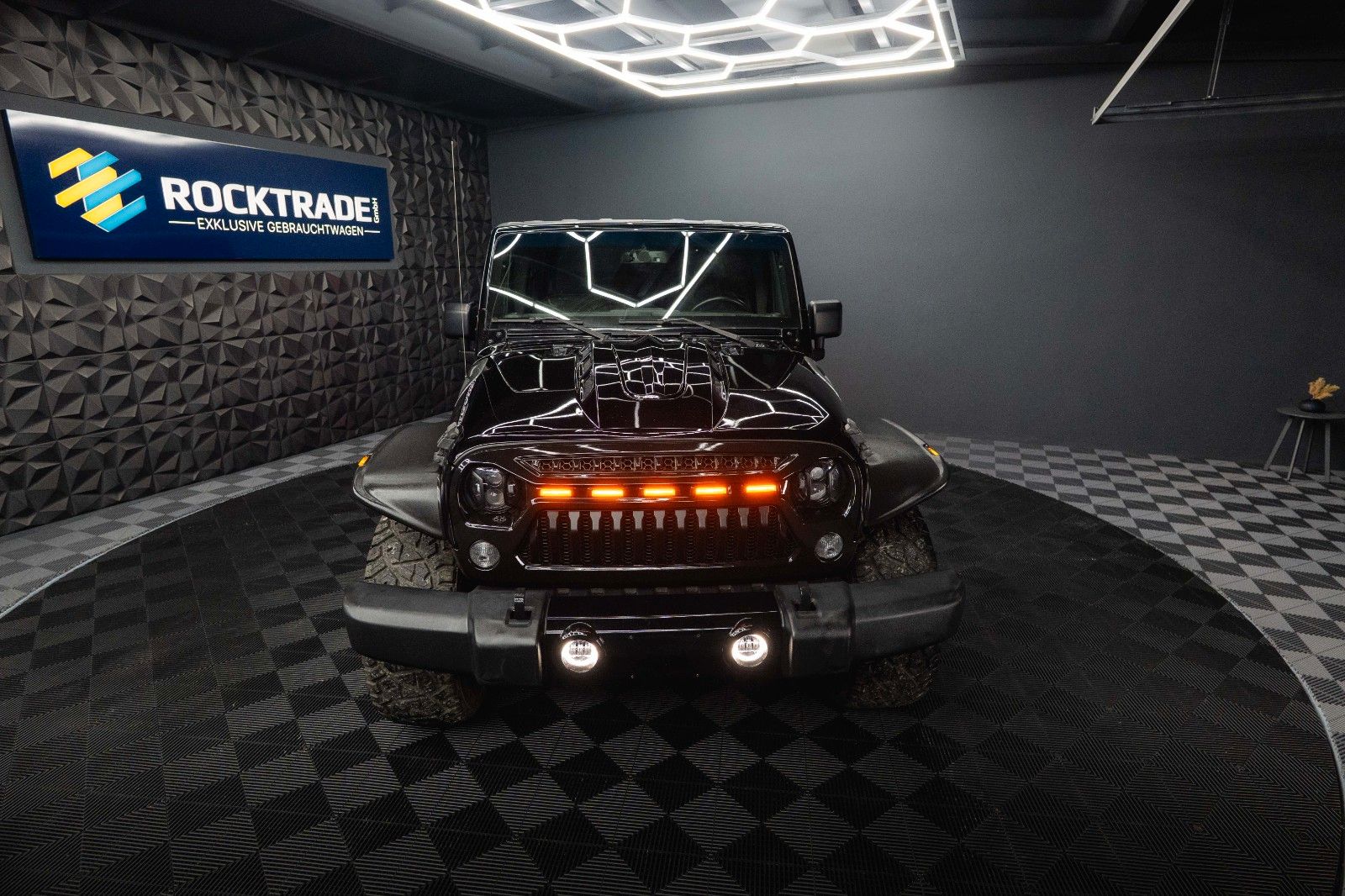 Fahrzeugabbildung Jeep Wrangler 3.6 V6 UNLIMITED SPORT OFFROAD 4x4 LED