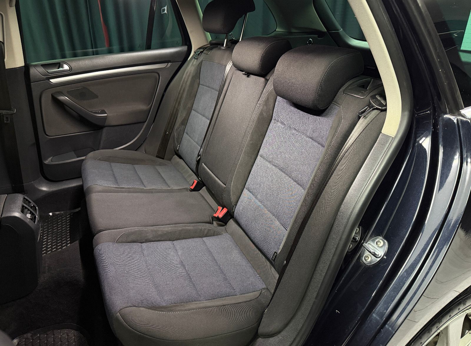 Fahrzeugabbildung Volkswagen Golf VI Variant Style BlueMotion |DSG|NAVI|AHK