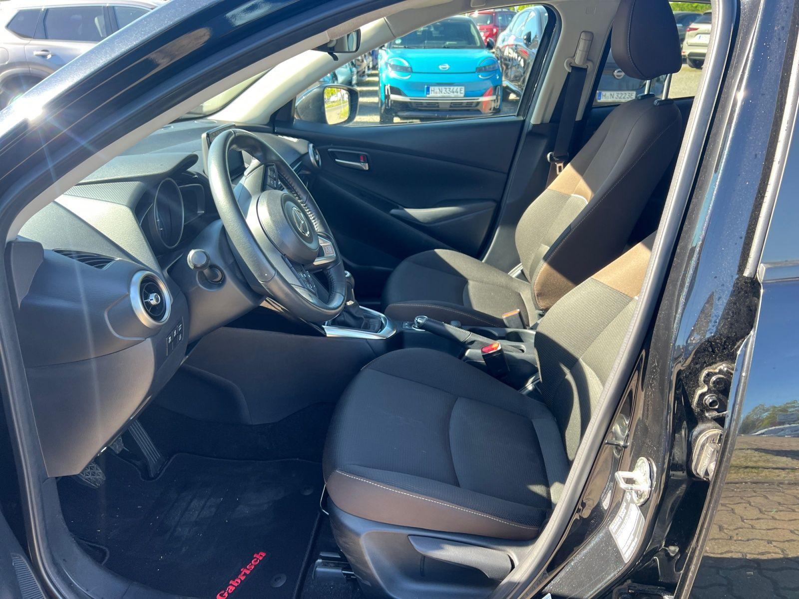 Mazda 2 1.5 SKYACTIV-G 90, RF-Kamera