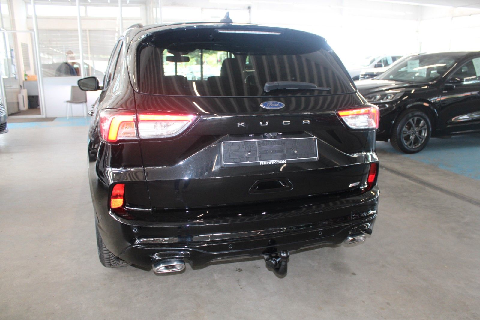 Fahrzeugabbildung Ford Kuga PHEV ST-Line X LED AHK 2xCam ACC WinterPak.