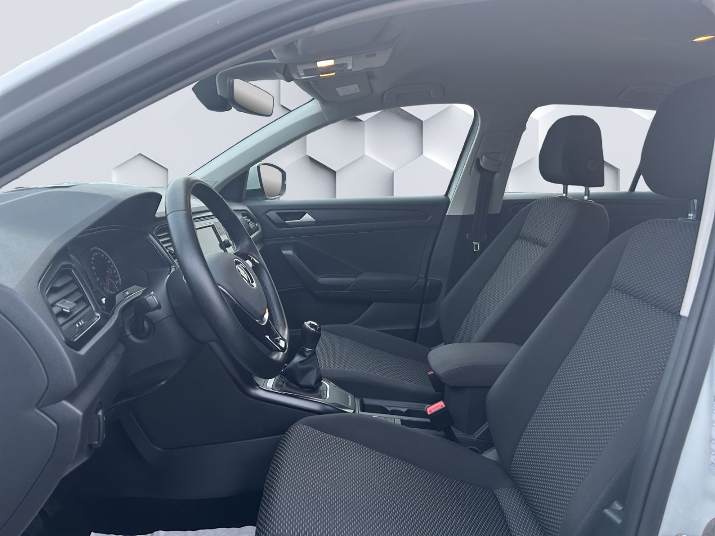 T-Roc Basis 1.0TSI 81kW LED GJR PDC Sitzheizung