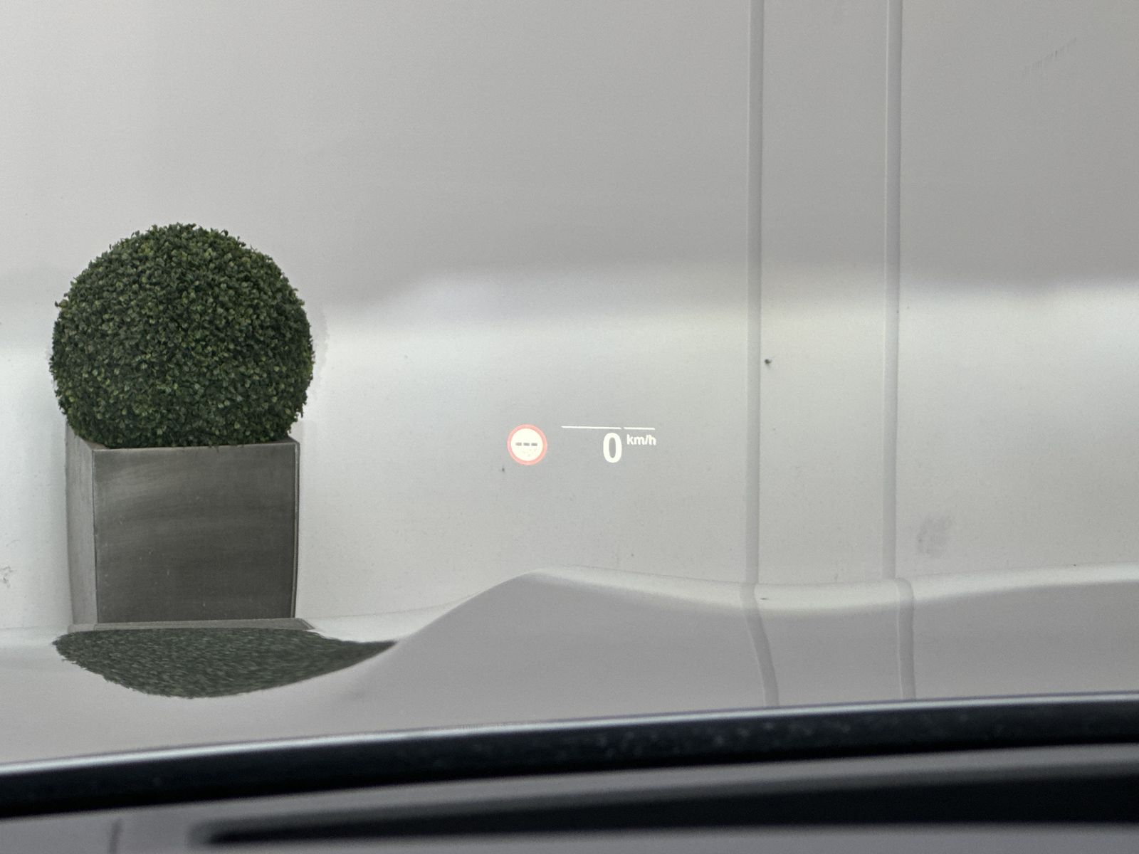 Fahrzeugabbildung BMW X5 xDrive40d M-Sport NAV+LASER+AHK+PANO+HEAD-UP