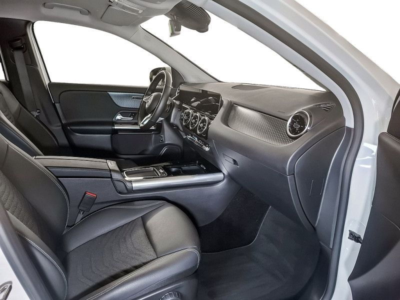 Mercedes-Benz GLA 180 d PROGRESSIVE AHK KAMERA SPUR PDC SHZ foto 6