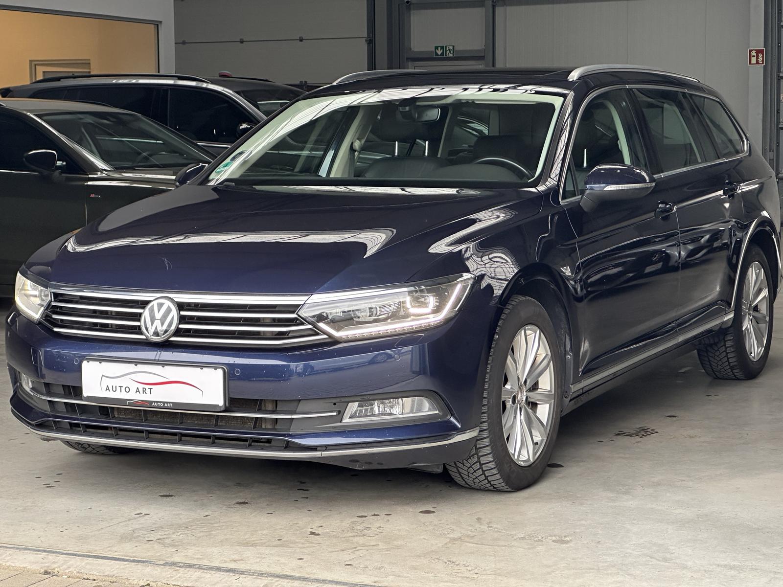 Volkswagen Passat Highline Pano AHK SHZ Navi ACC