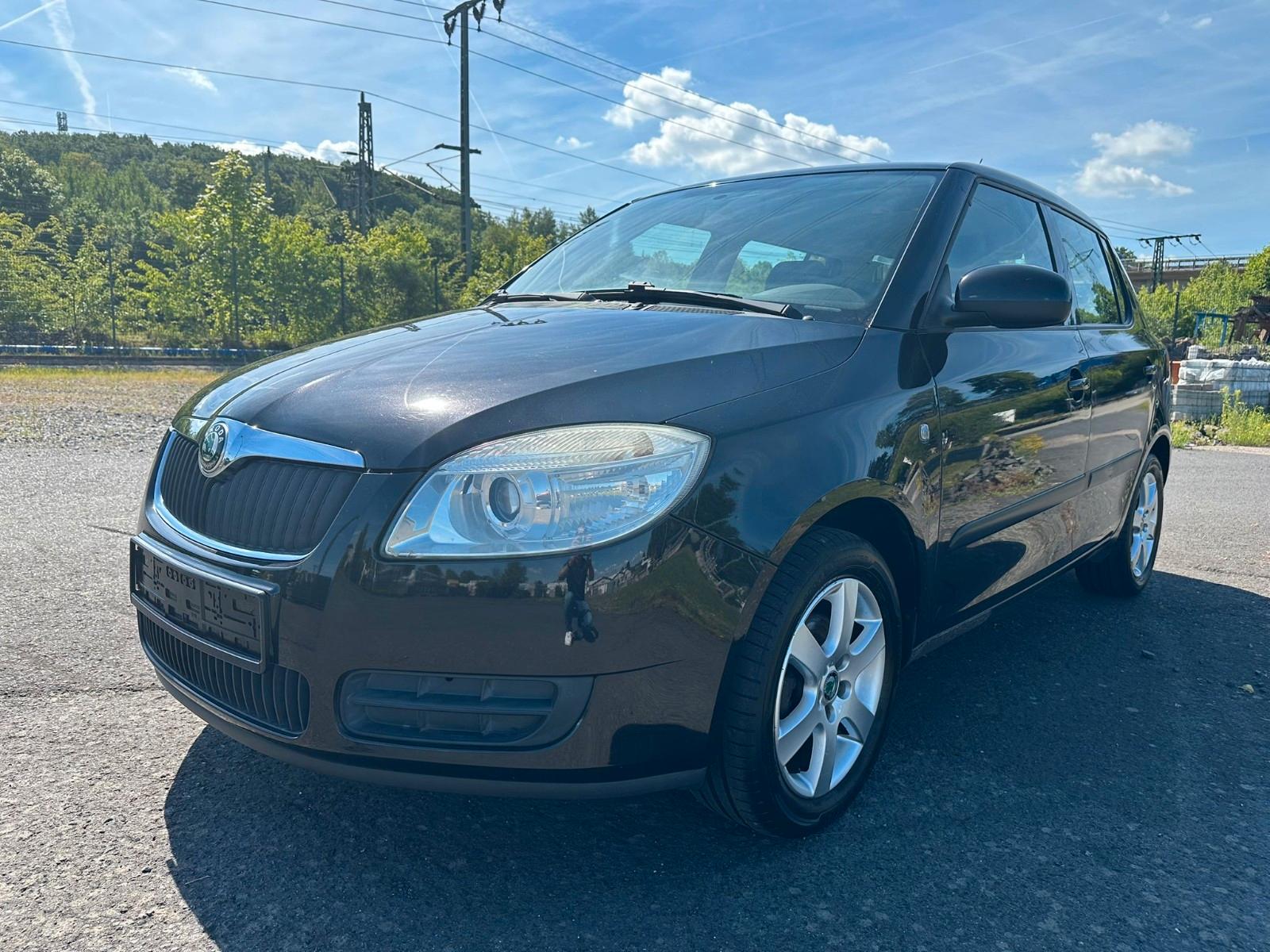 Skoda Fabia Ambiente/ TÜV NEU/