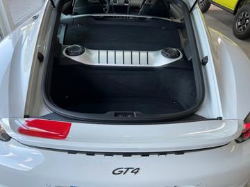 صورة 8 لـ 2020 Porsche CAYMAN