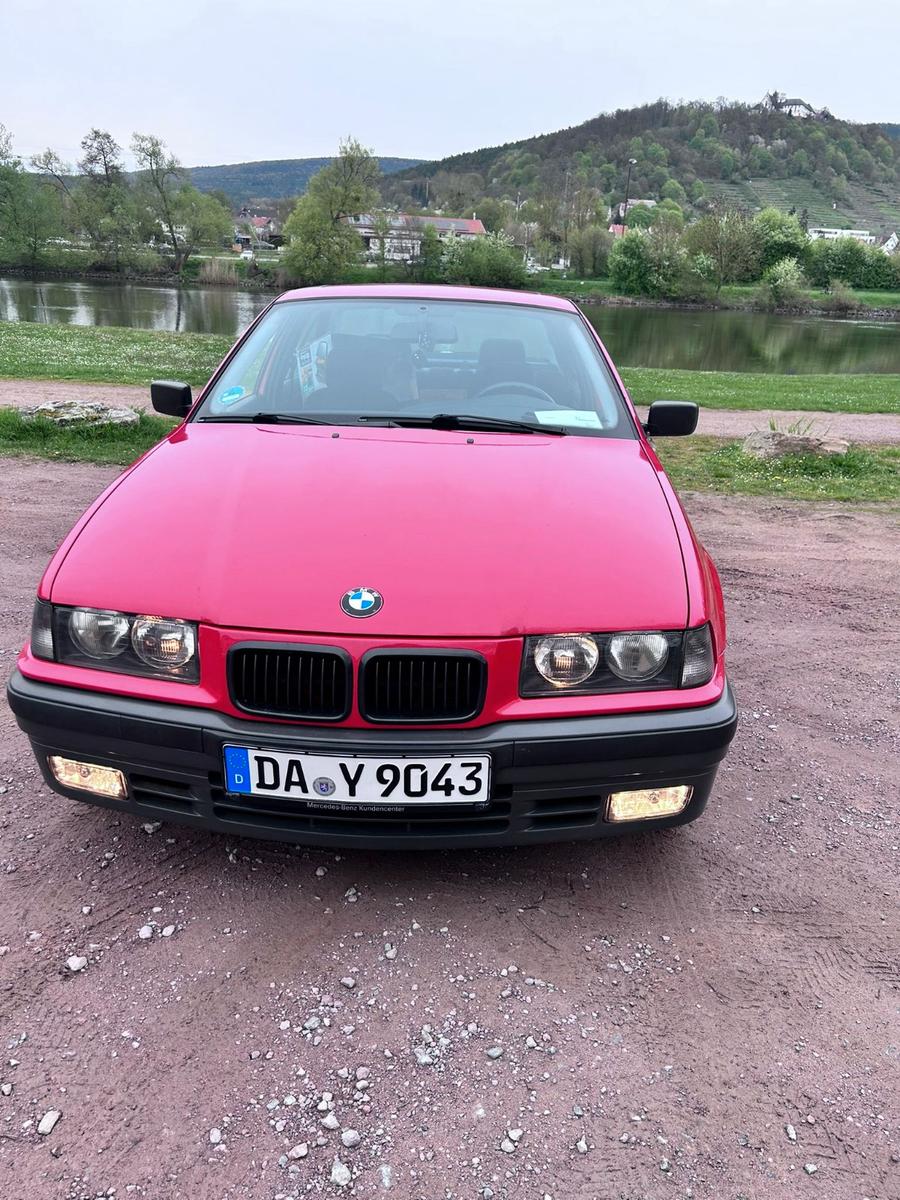 BMW 318