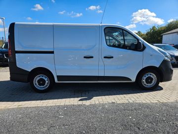 Opel Vivaro - 6