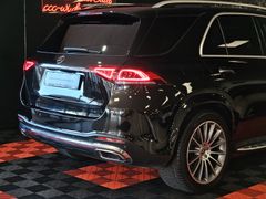 Fahrzeugabbildung Mercedes-Benz GLE 300 d 4Matic *AMG-LINE* (DISTR/CAM/MULTIBEAM