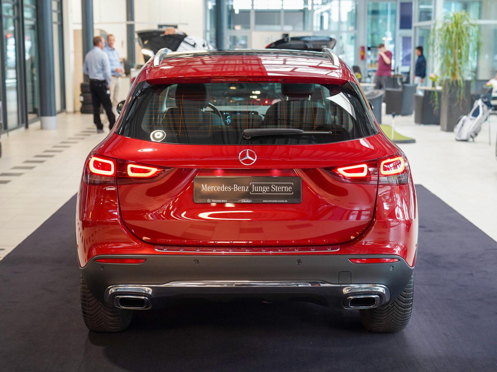 Mercedes-Benz GLA d Progressive MULTIBEAM 360° Pano Alarm, миниатюра 5