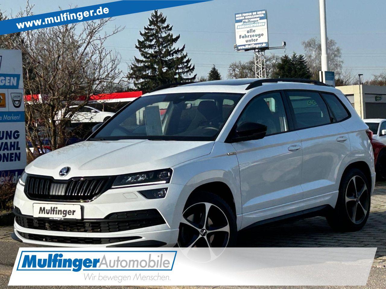 Skoda Karoq 2.0TSI 4x4 Sport ACC PanoD.Kamera AHK 19"