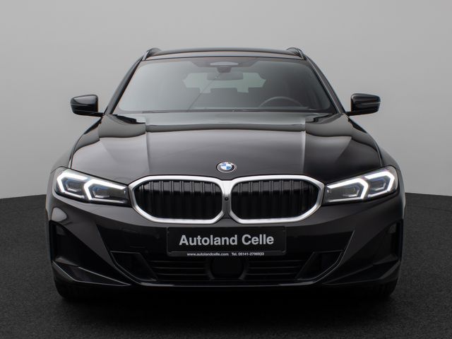 Foto Nummer 2: BMW 330i