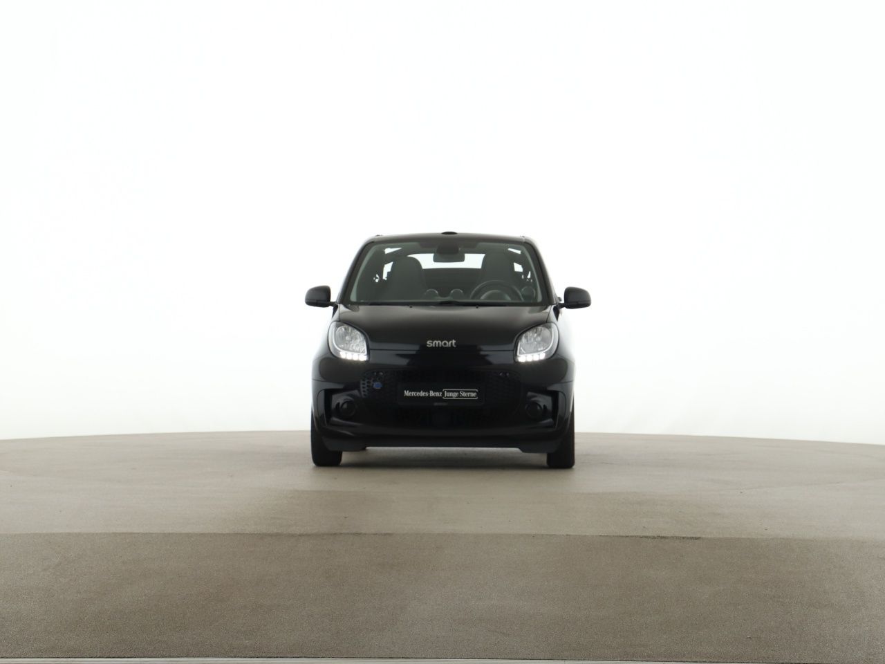 Smart fortwo cabrio EQ passion Kamera Schnelllader imagem 3