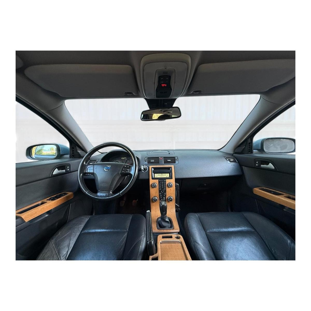 Volvo V50 2008 — photo 13