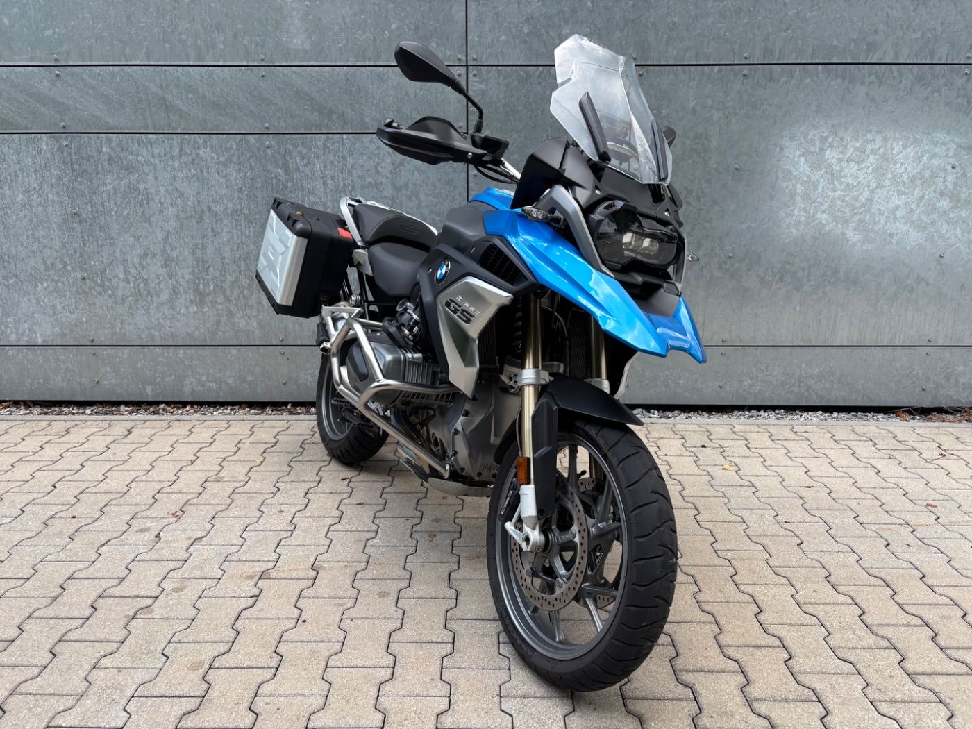 Fahrzeugabbildung BMW R 1250 GS 3 Pakete Sturzbügel BMW Seitenkoffer