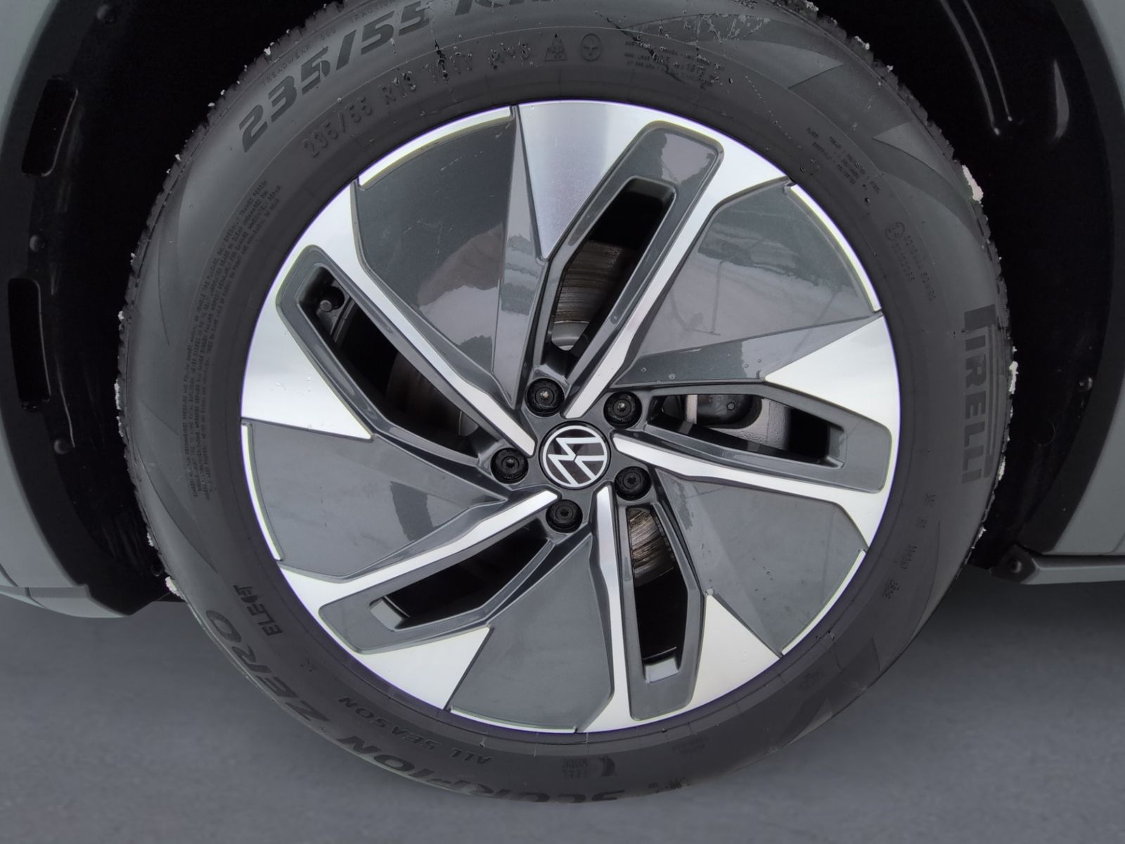 ID.4 Pro AHK+APP+MATRIX+NAVI+WÄRMEPUMPE