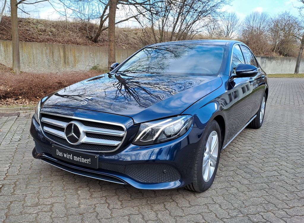 Mercedes-Benz E 200