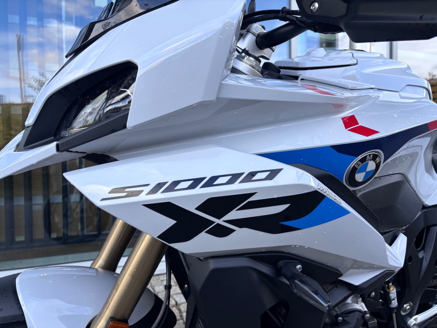 Fahrzeugabbildung BMW S 1000 XR Dynamik Paket,