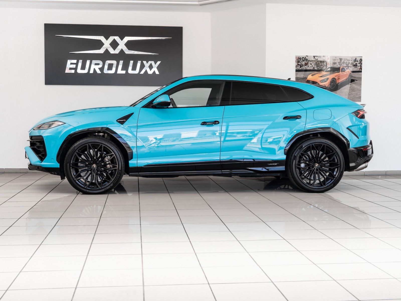 Lamborghini Urus SE B&O/PANO/23"/Massage/DARK/Carbon/Akrapov imagem 3