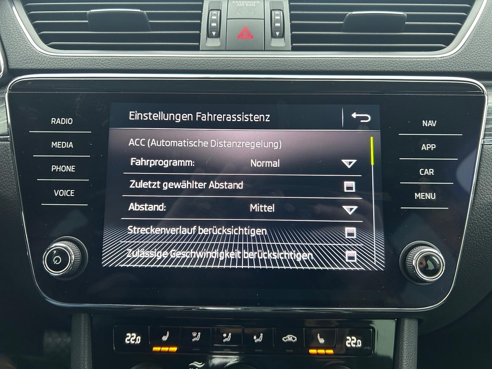 Skoda Superb Style Automatik dig.Cockpit*AHK*Leder*PDC, миниатюра 24