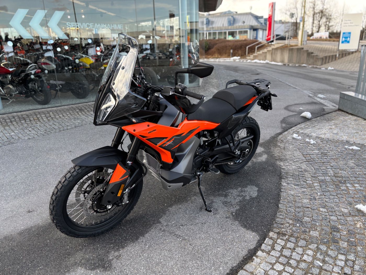 Fahrzeugabbildung KTM 790 Adventure 2026 Tech Pack inclusive beide Far