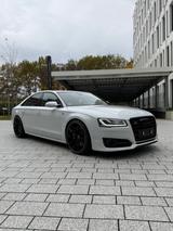 Audi S8 Plus SCHECKHEFT|KERAMIK|MASSAGE|ABT22ZOLL