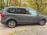 Volkswagen Sharan 2.0 TDI 7sitze in Silber (matt Foli... - Volkswagen Sharan in Halle