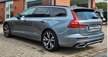 Volvo V60 Kombi R Design Expression Recharge PHEV