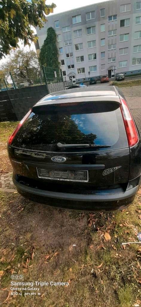 Ford Focus 2004 — engine