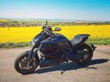 Ducati Diavel 1198 Carbon Edition - DUCATI 2011 DIAVEL