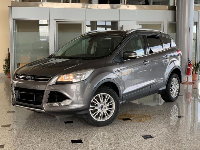 Ford Kuga 2.0 TDCI 163 CV 4WD Powershift Titaniu