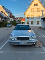 Mercedes-Benz Mercedes E200 W210 - Mercedes-Benz E 200: Limousine, W210