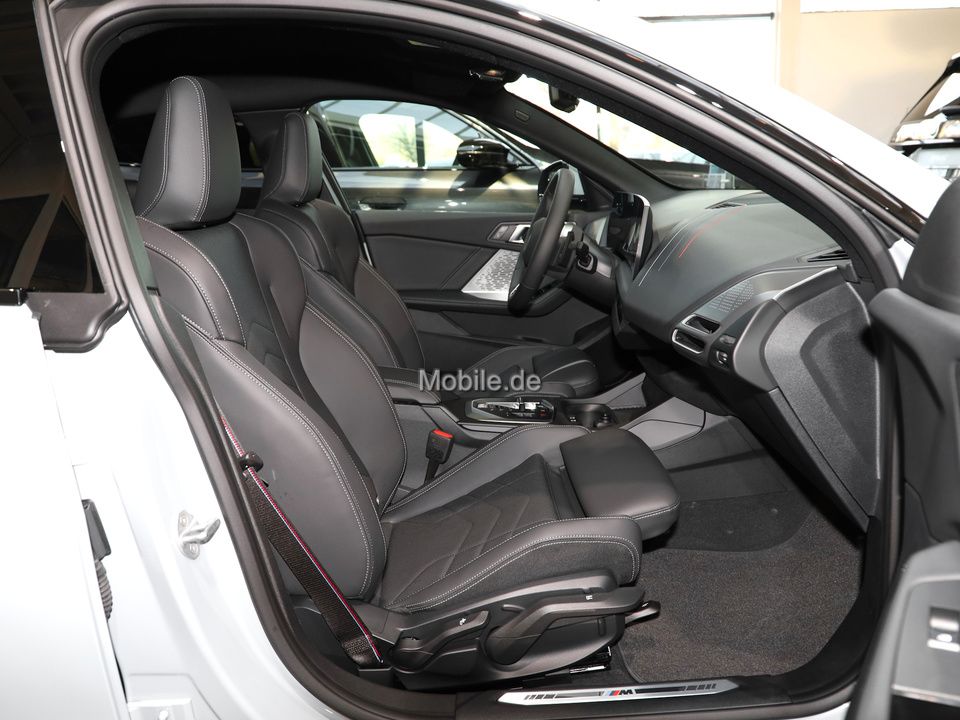 BMW 220 Gran Coupé - Bild 4