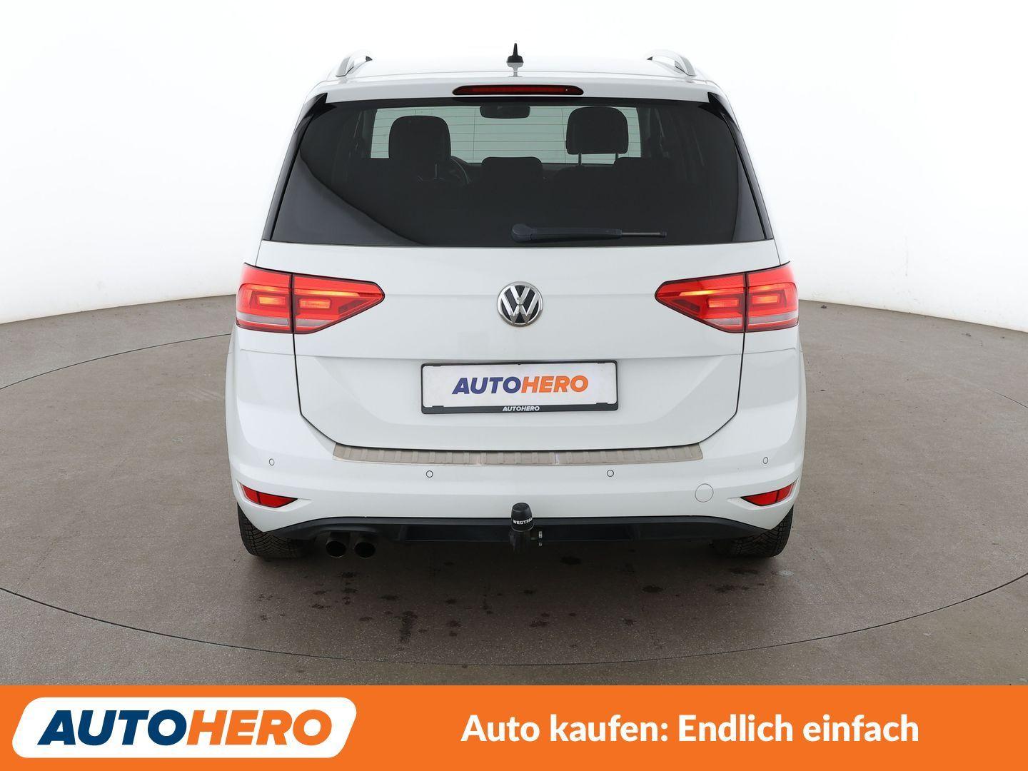 Volkswagen Touran 1.4 TSI Highline BlueMotion Tech Aut.*NAV